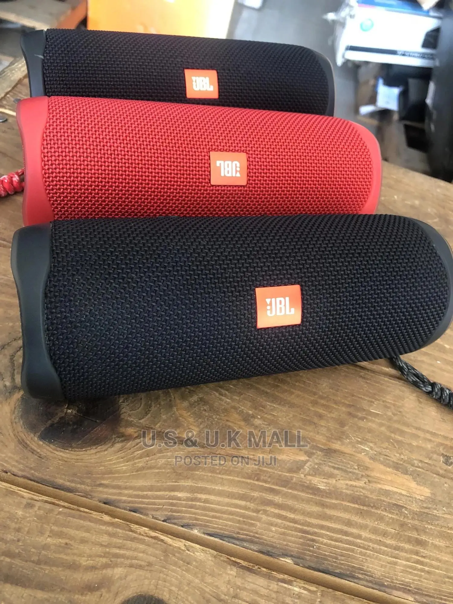 Preowned JBL Flip 5 Bluetooth Speaker From America in Stock