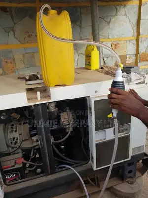 Fluid Suction Handheld Pump