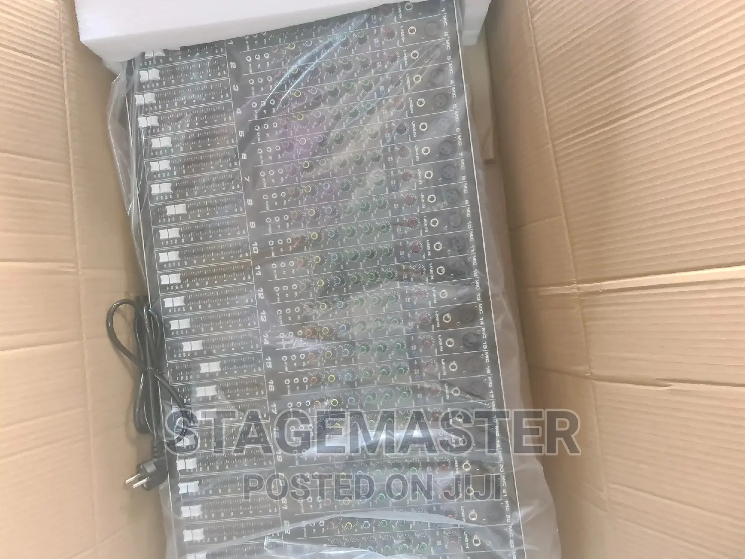 24 Channel Mixer (Yamaha)