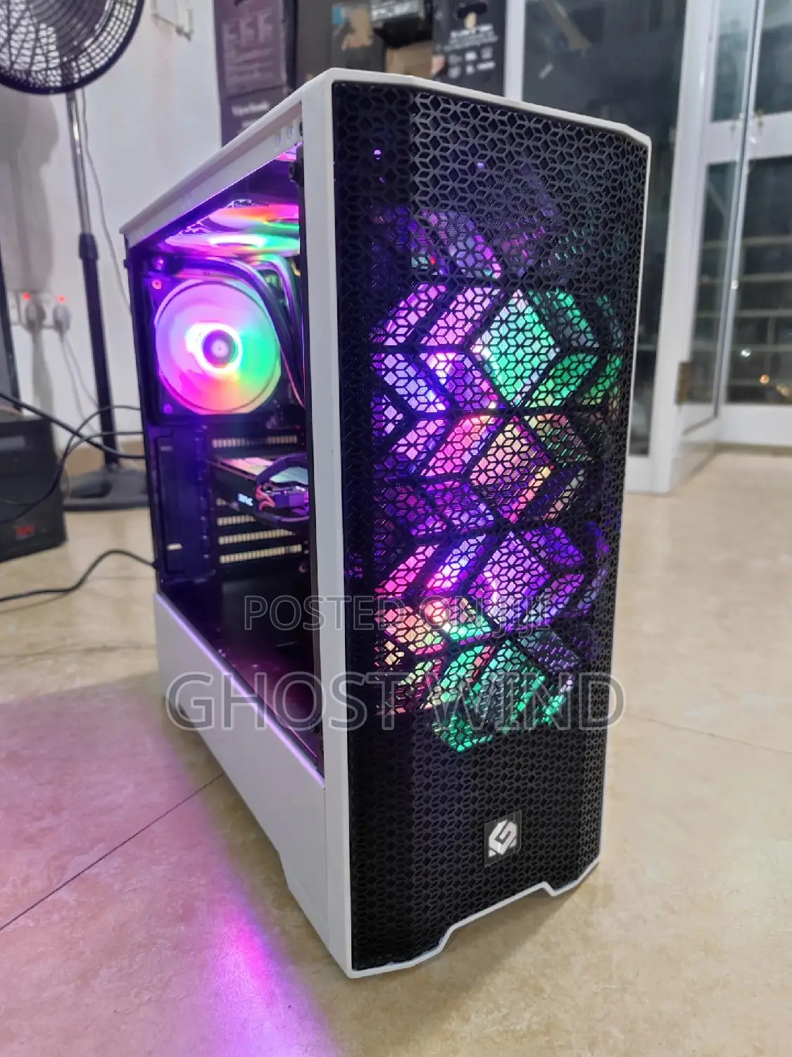 New Desktop Computer MSI AG220 2PE 16GB Intel Core I7 SSD 512GB