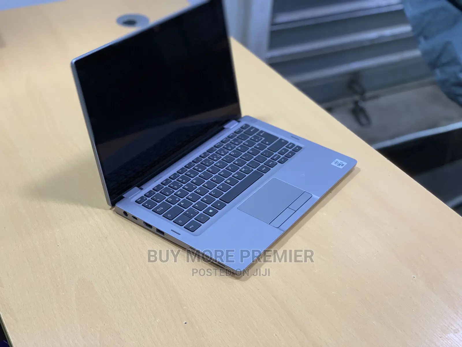 Laptop Dell Latitude 5310 16GB Intel Core I5 SSD 256GB