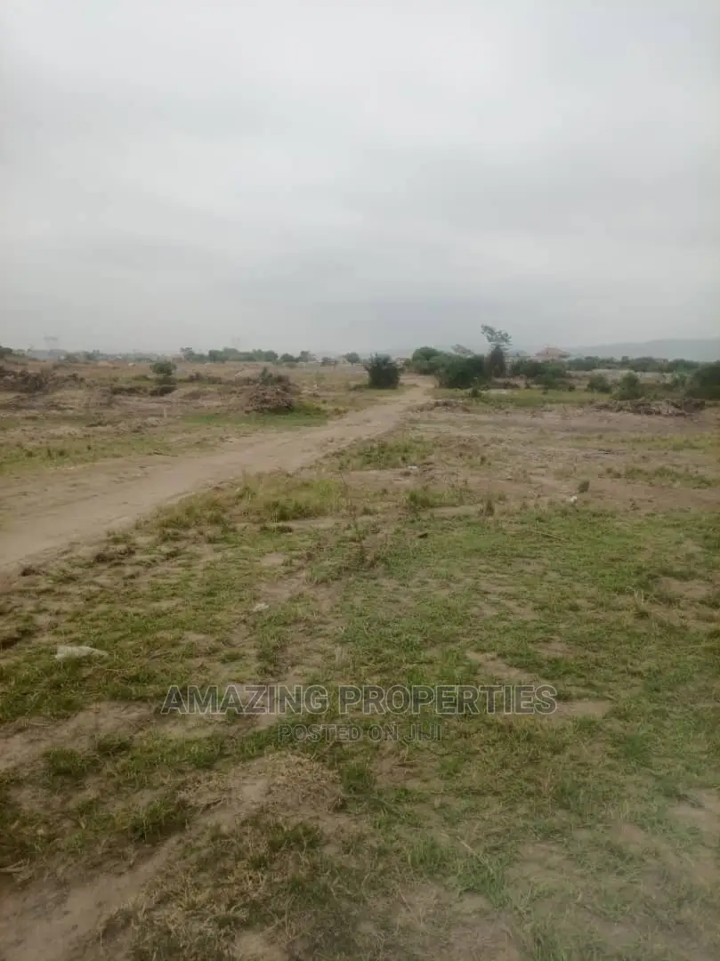 1900acres Roadside Land for Sale Dawhenya Centraluniversity