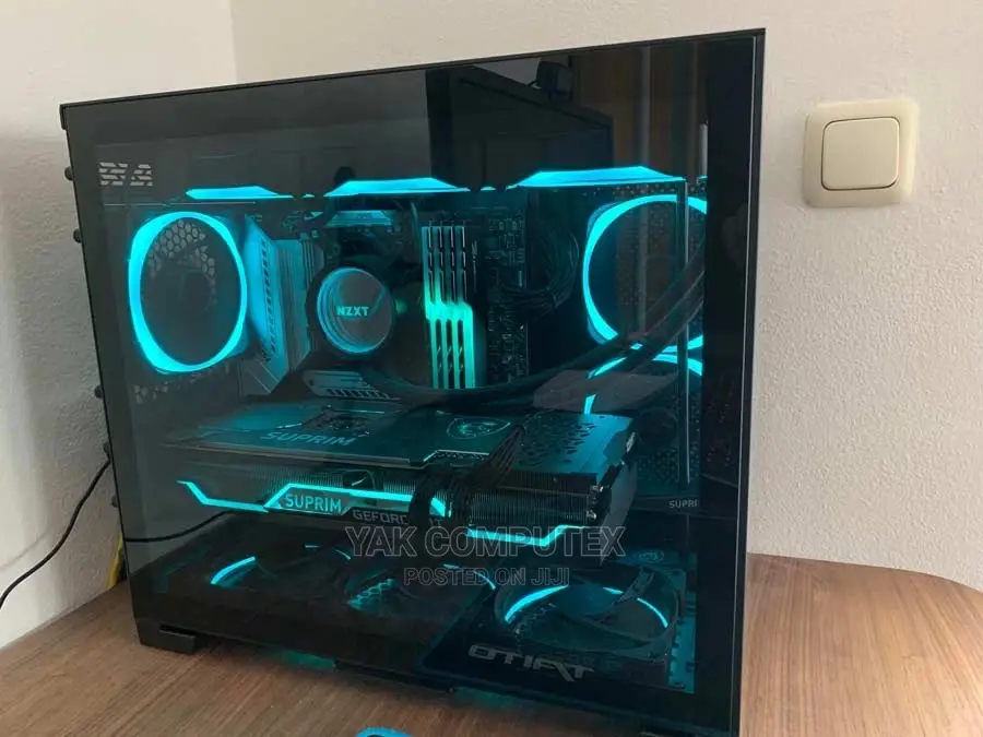 New MSI Gaming 24GE 2QE 4K 16GB Intel Core i5 SSD 256GB