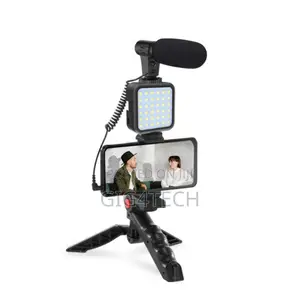Vlogging And Live Streaming Kit
