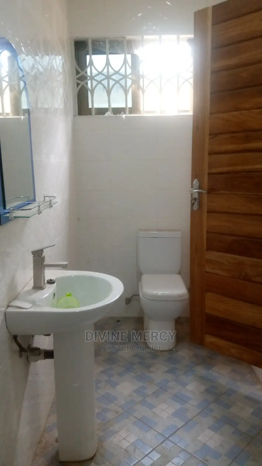 Furnished 3bdrm Apartment in Divine Mercy Agency, Kasoa for rent