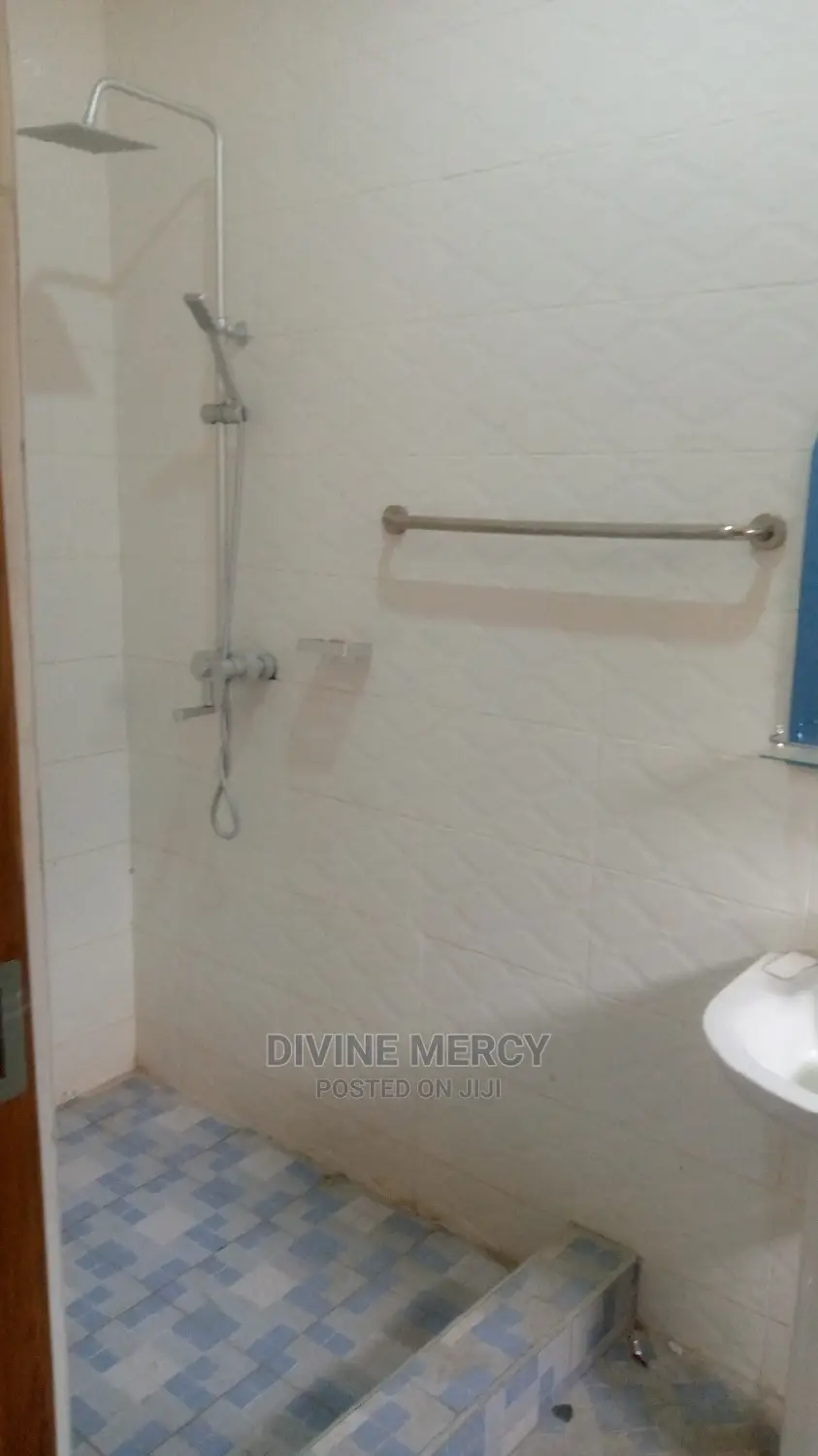 Furnished 3bdrm Apartment in Divine Mercy Agency, Kasoa for rent