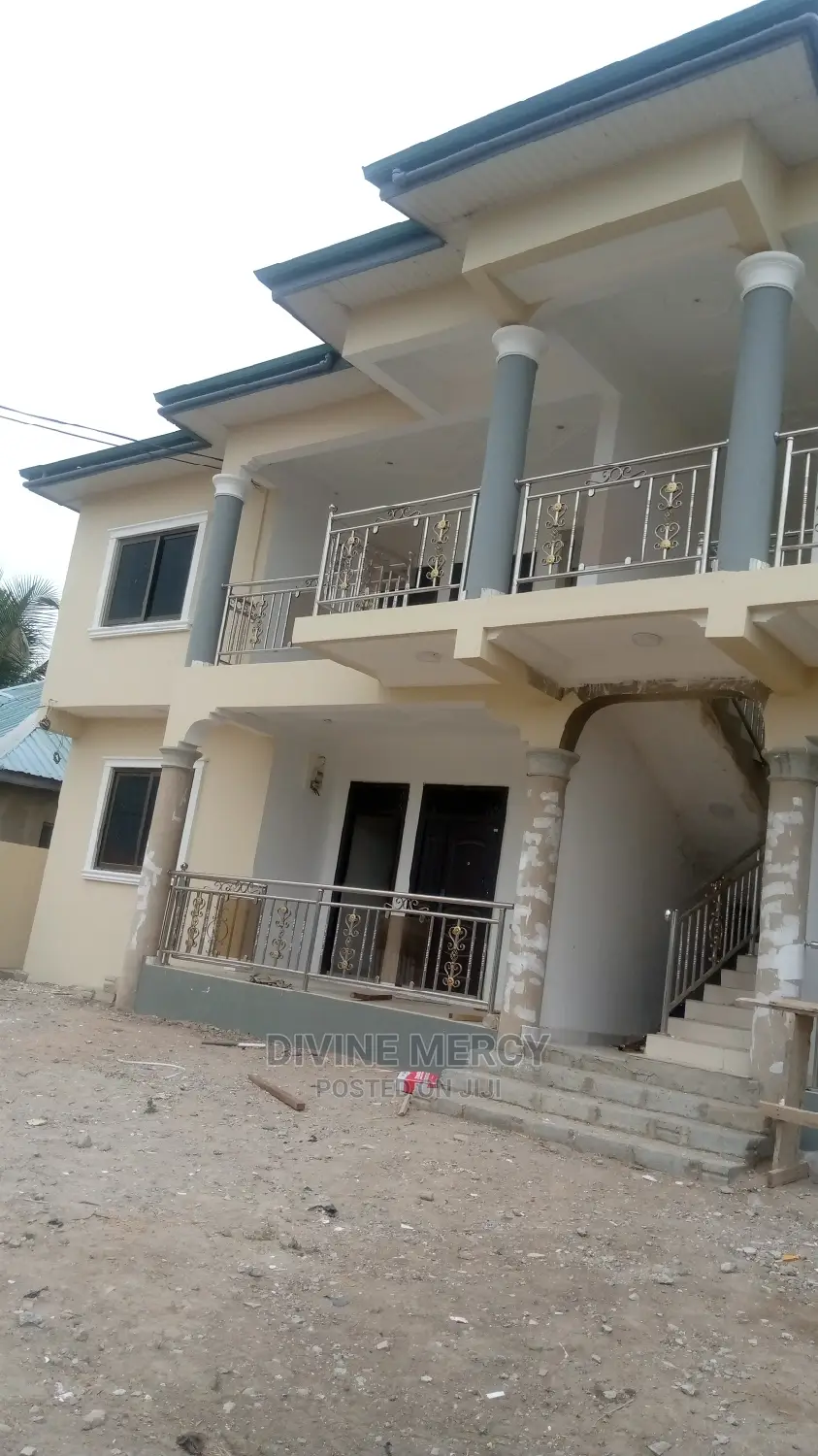 Furnished 3bdrm Apartment in Divine Mercy Agency, Kasoa for rent