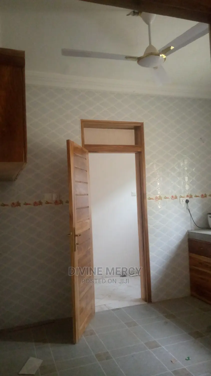 Furnished 3bdrm Apartment in Divine Mercy Agency, Kasoa for rent