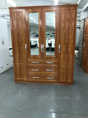 Foreign Waredrope