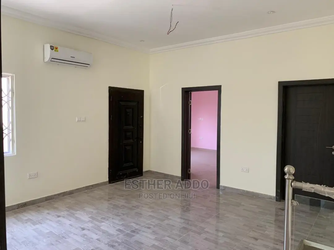 4bdrm House in East Legon for sale