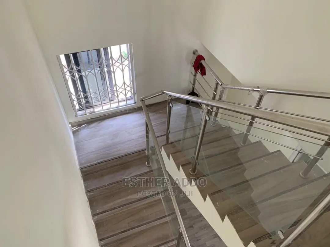 4bdrm House in East Legon for sale