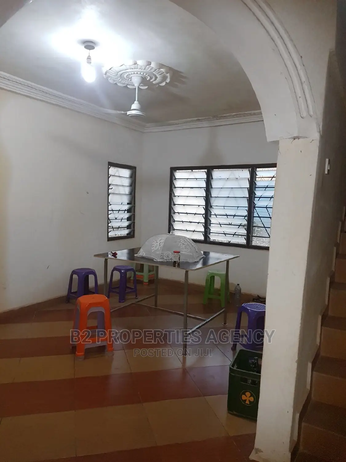 Furnished 6bdrm Mansion in B2 Properties, Kumasi Metropolitan for sale