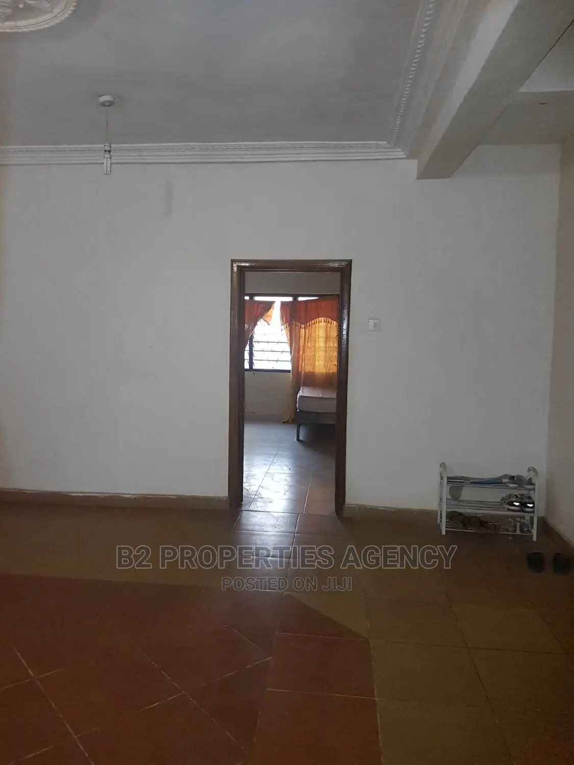 Furnished 6bdrm Mansion in B2 Properties, Kumasi Metropolitan for sale