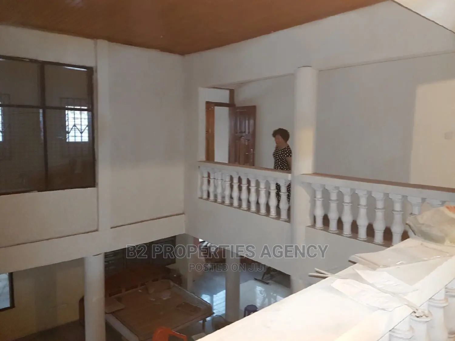 Furnished 6bdrm Mansion in B2 Properties, Kumasi Metropolitan for sale