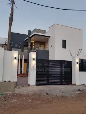 4bdrm House in New Legon for sale