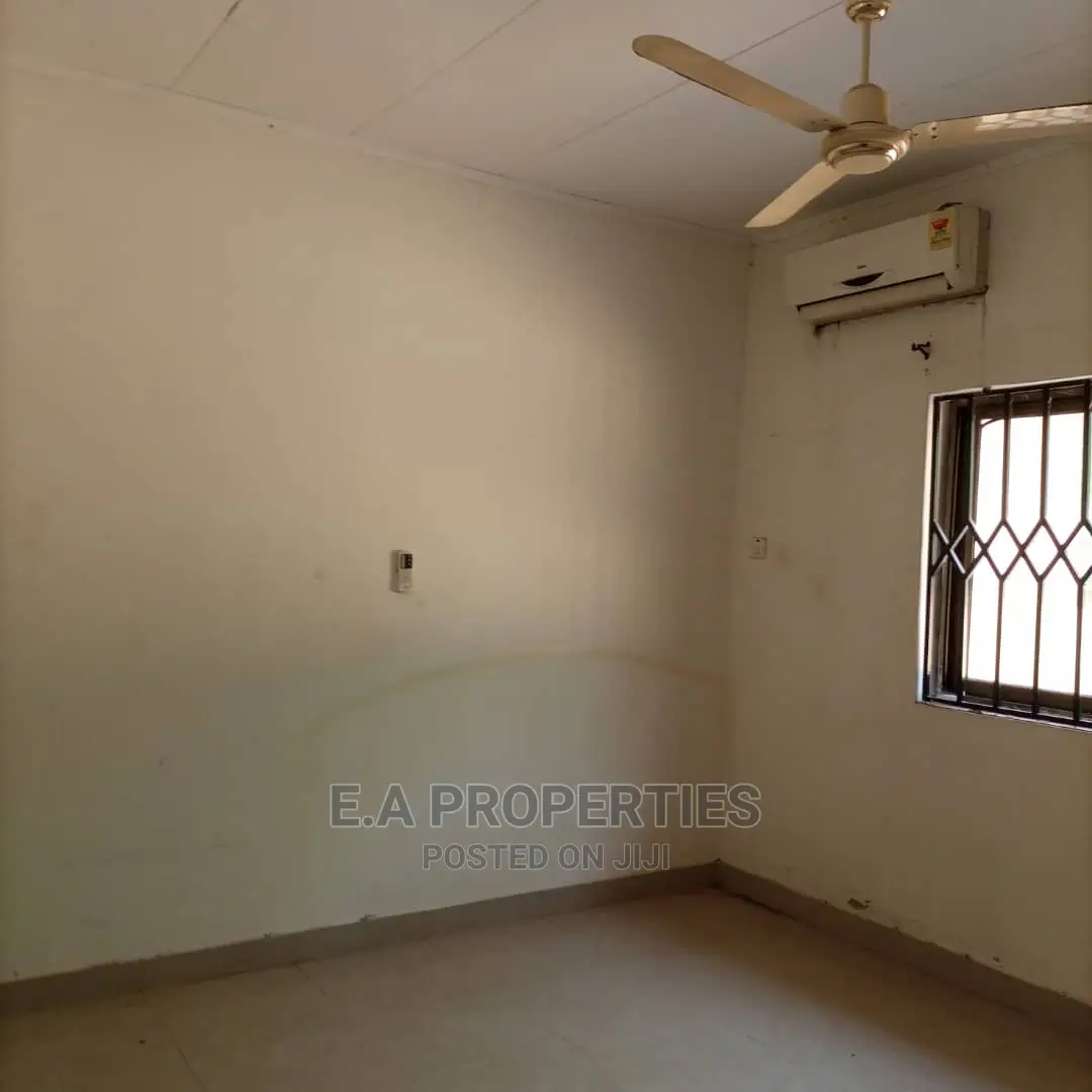 4bdrm House in E a Properties, New Legon for Rent