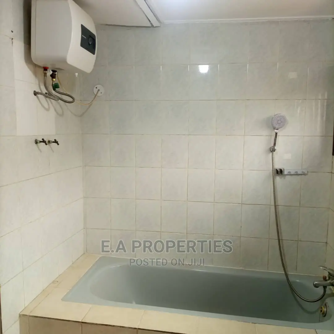 4bdrm House in E a Properties, New Legon for Rent