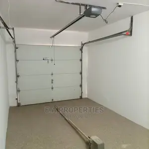 4bdrm House in E a Properties, New Legon for Rent