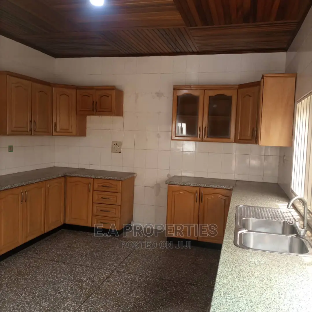 4bdrm House in E a Properties, New Legon for Rent