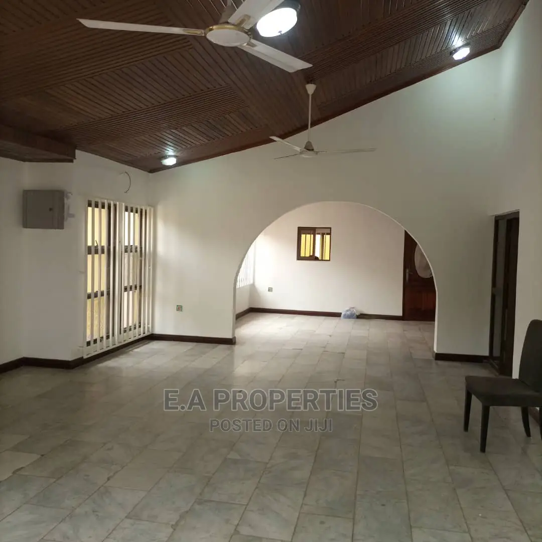 4bdrm House in E a Properties, New Legon for Rent