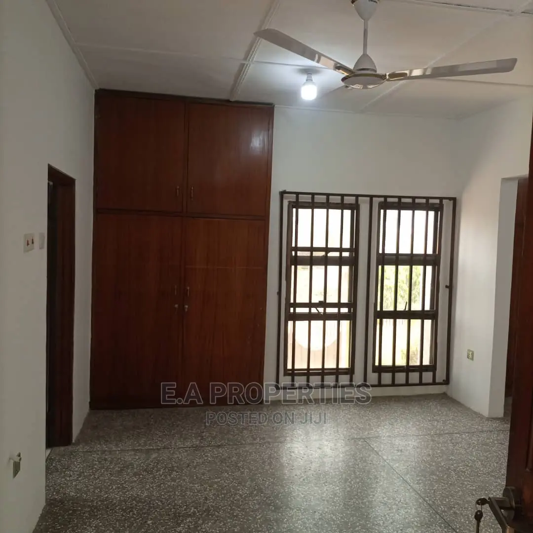 4bdrm House in E a Properties, New Legon for Rent