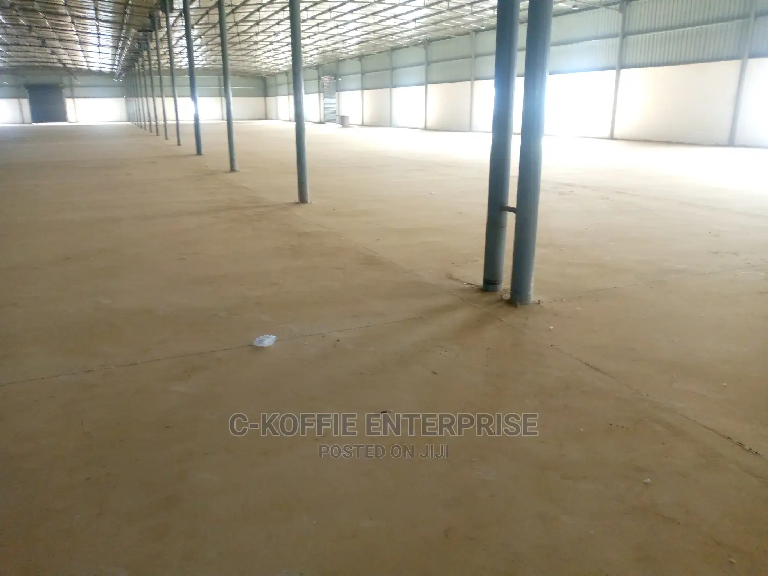 1900 Sqm Warehouse at Amasaman 4 Rent