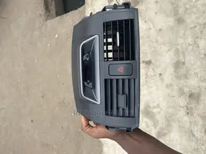 Toyota Corolla 2012 Air Condition Vent Available