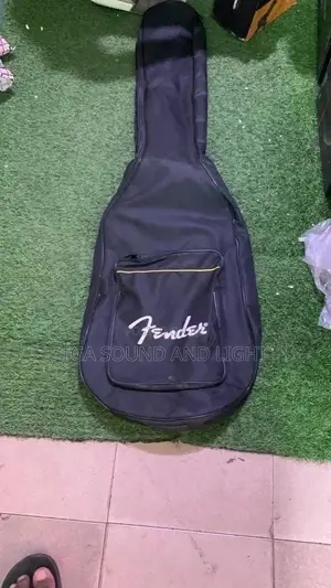 Photo - Fender Multi-Fit Electric Guitar Gig Bag