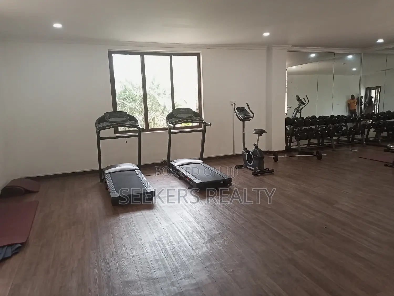 Furnished 2bdrm Apartment in Seekers Realty, Osu for sale