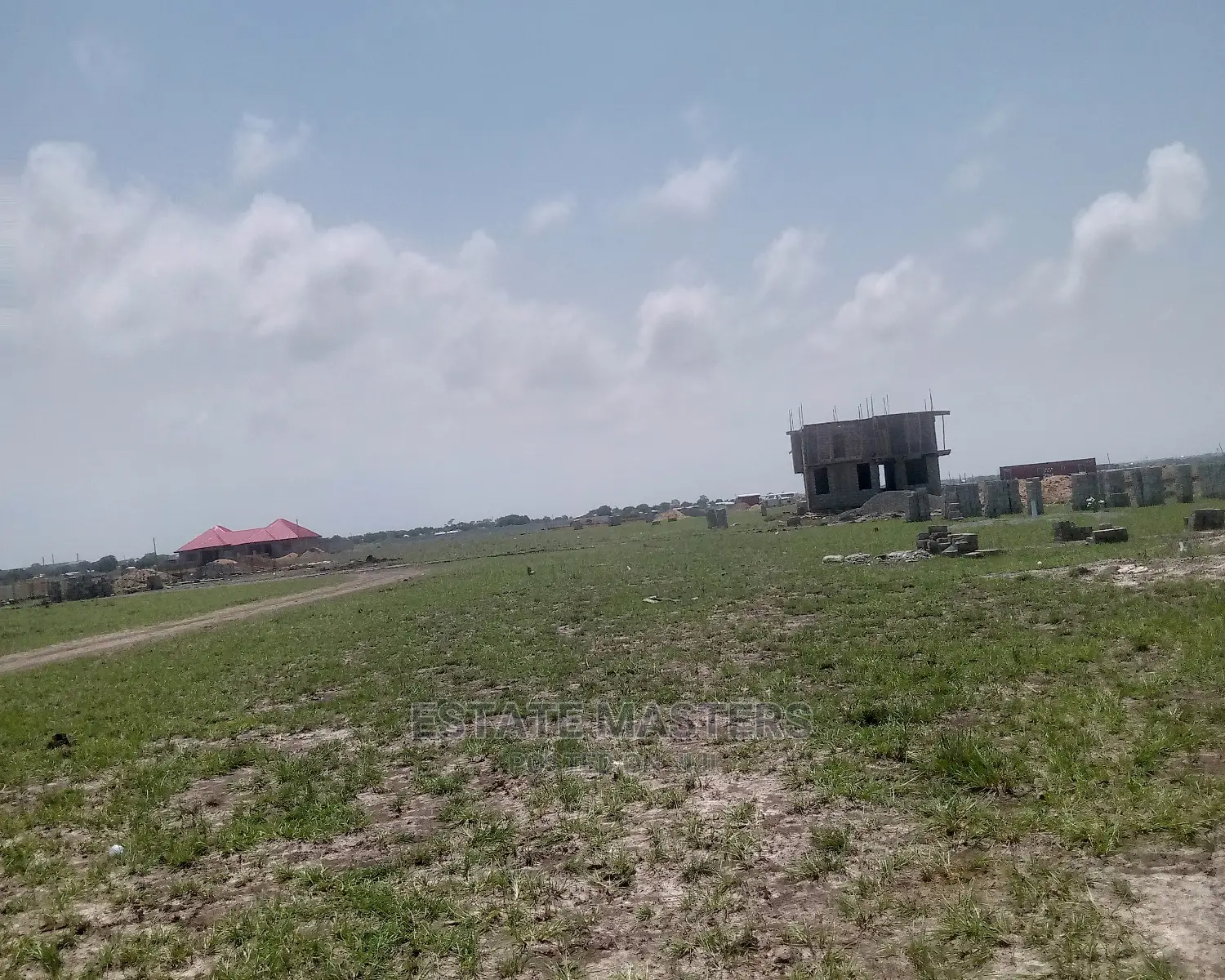 Estate Lands at Affordable Prices