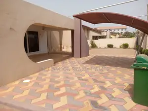 5bdrm House in Coastal Estate, Spintex for rent