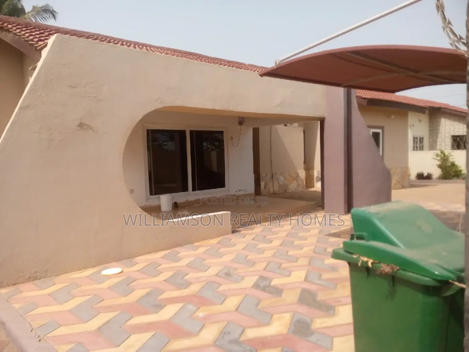 5bdrm House in Coastal Estate, Spintex for rent