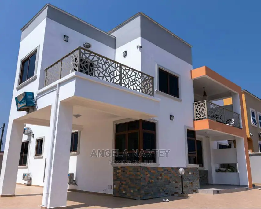 4bdrm House in Angies Properties, Spintex for sale