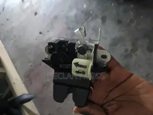 Elantra 2011 - 2016 Boot Lock