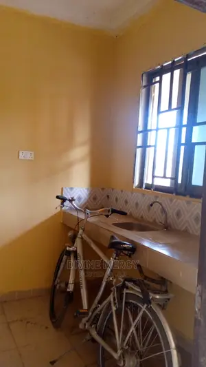1bdrm Apartment in Divine Mercy Agency, Kasoa for rent