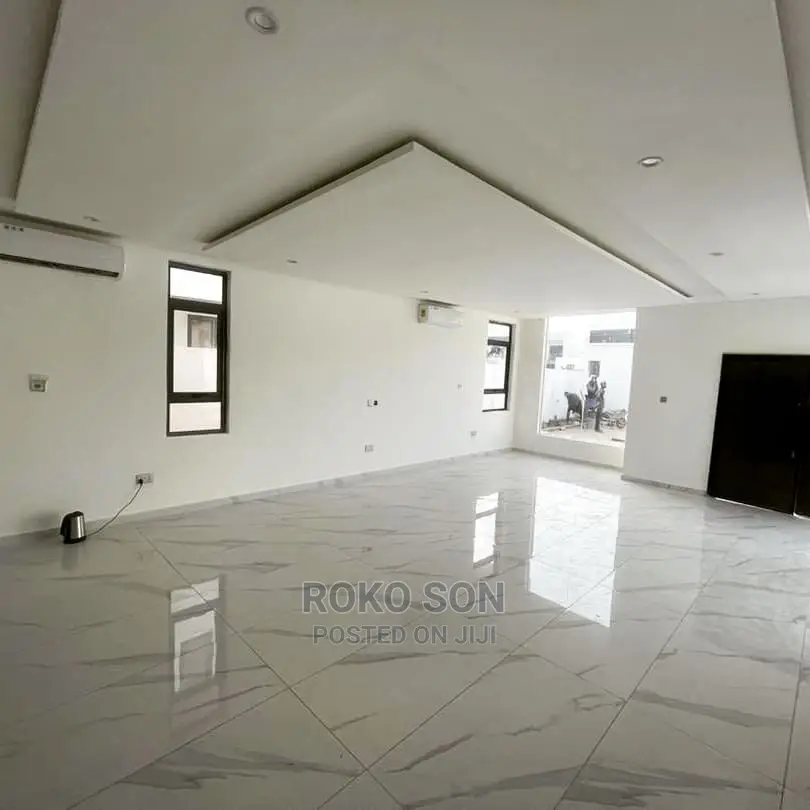 4bdrm Duplex in Dr Roko, East Legon for sale