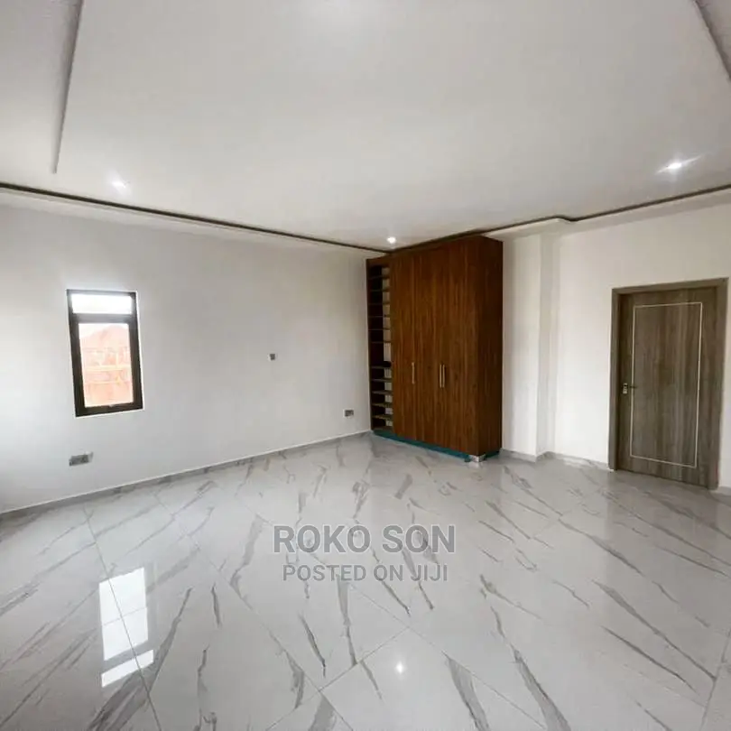 4bdrm Duplex in Dr Roko, East Legon for sale