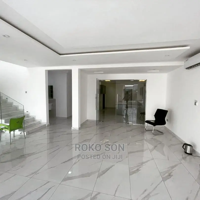 4bdrm Duplex in Dr Roko, East Legon for sale