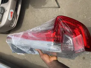 Honda CRV 2018 Taillight Available