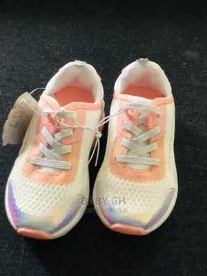 George Sneakers