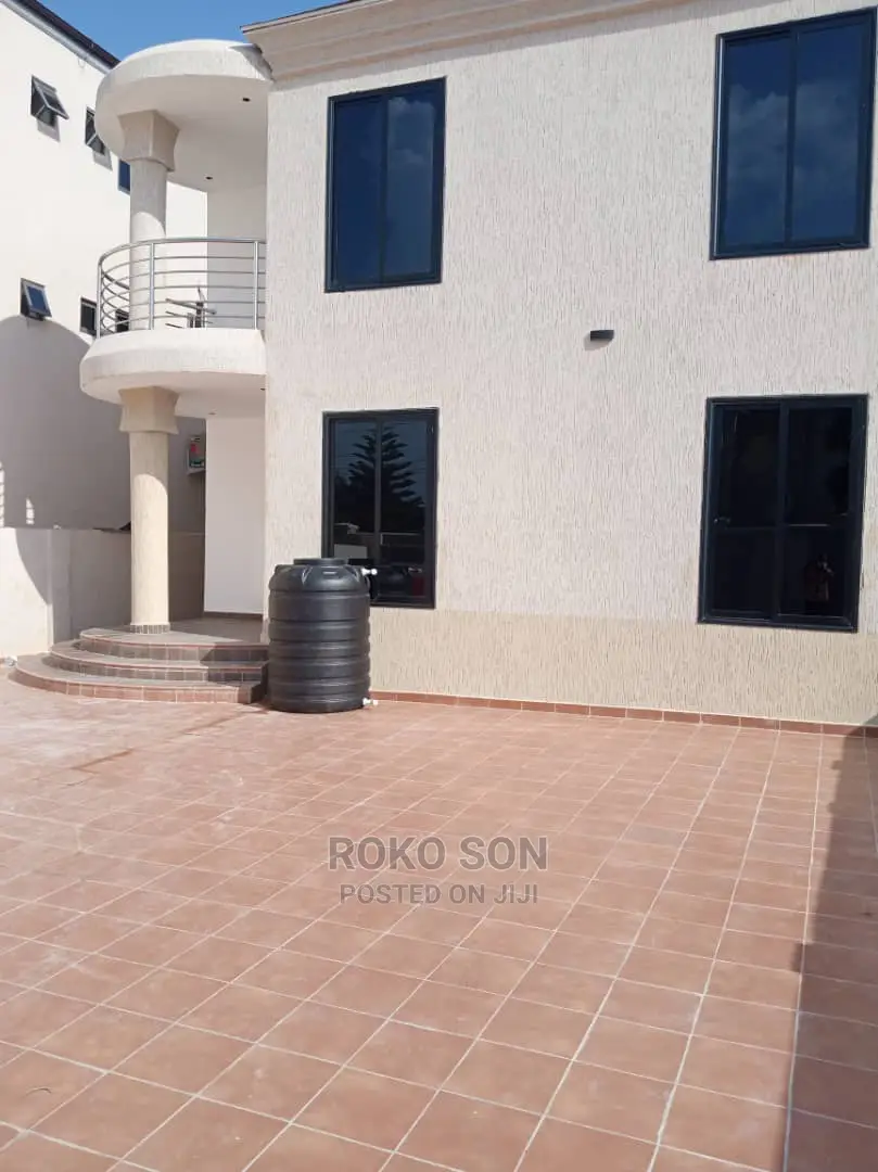 4bdrm Duplex in Dr Roko, East Legon for Sale