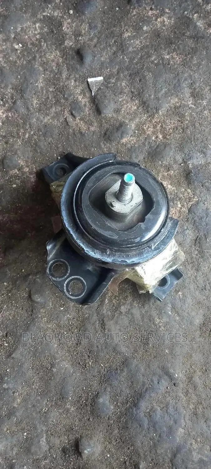 Kia Sorento 2014-16 ENGINE SEAT/MOUNT Available