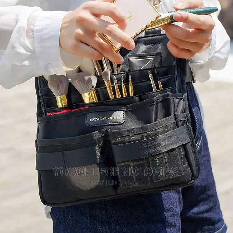 Professional Makeup Brush Organizer Bag