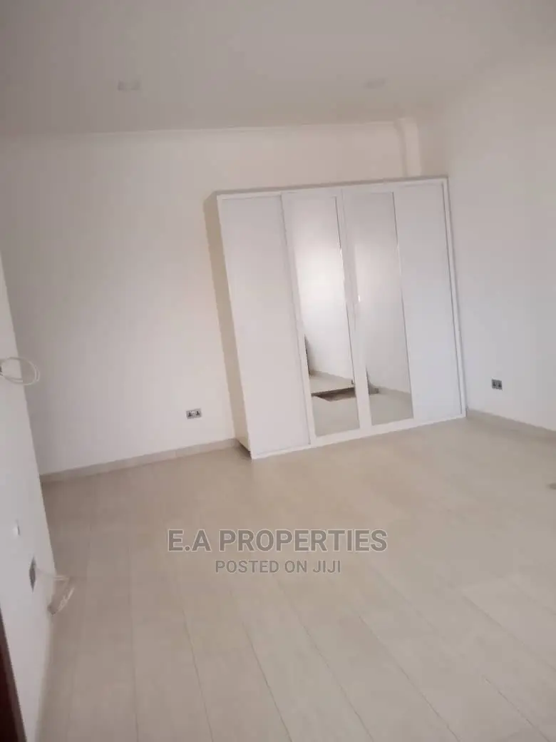 2bdrm Apartment in E a Properties, Ability for Rent