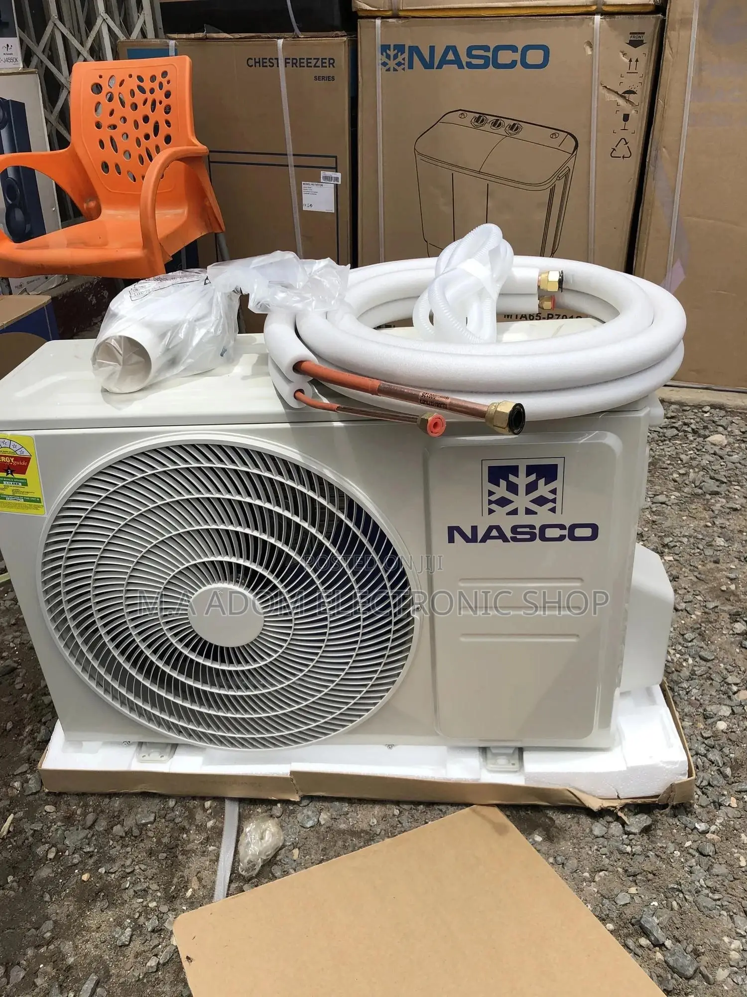 Nasco 1.5 Hp Split AC Mirror