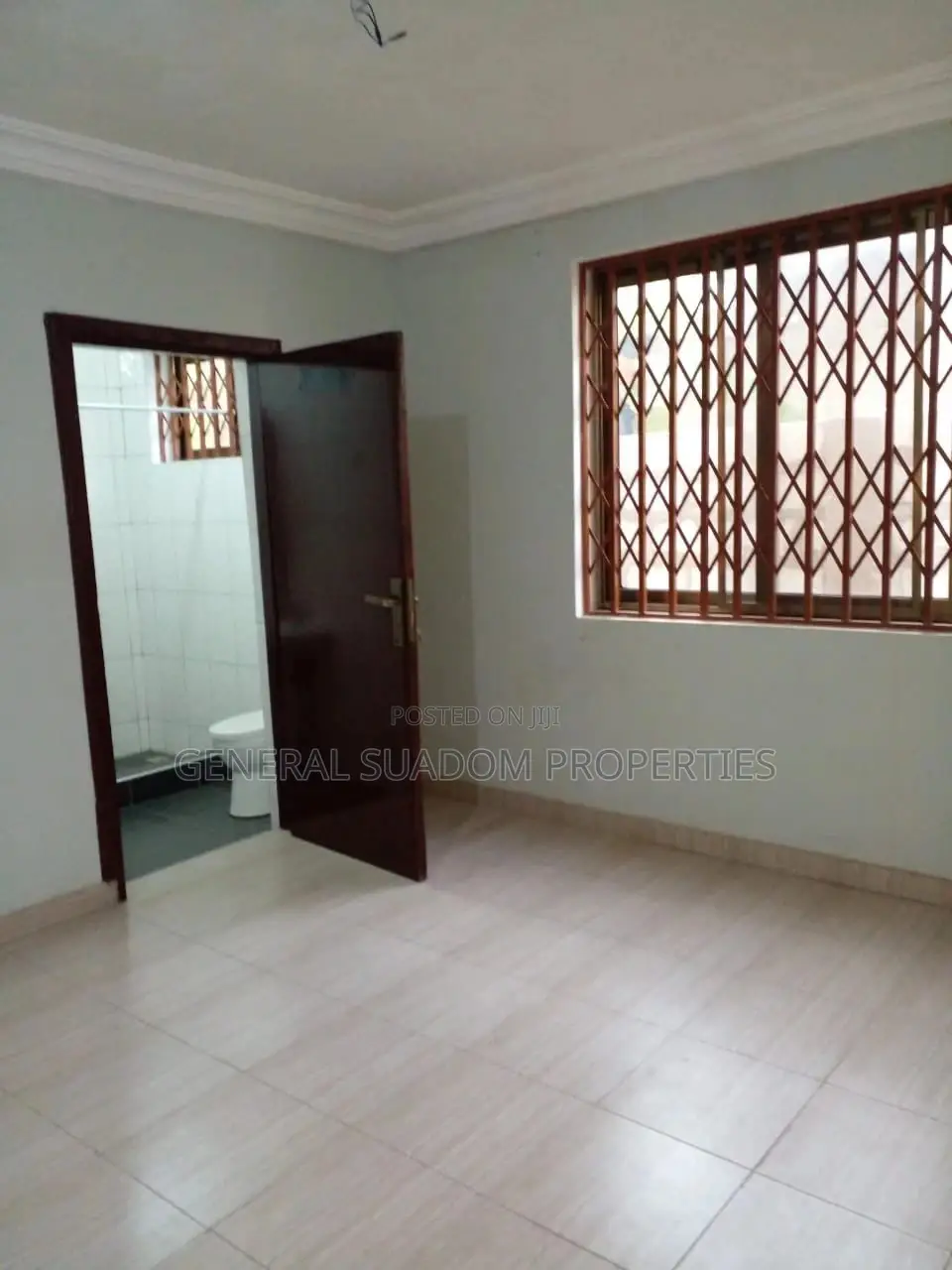 3bdrm Apartment in Suadom Properties, Baatsona Total for rent