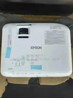 Brand New Epson Eb-X06 3600 Lumen Projector