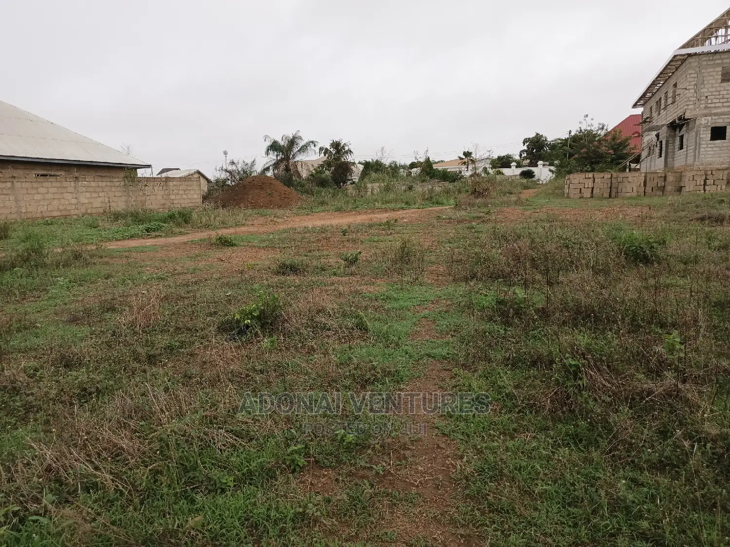 A Plot of Land for Sale in Sokoban Apaaso