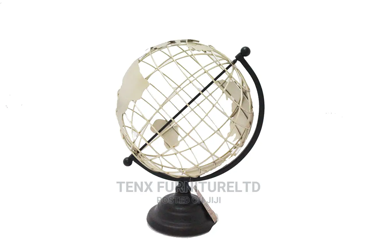 Globe Metal Wire Gold