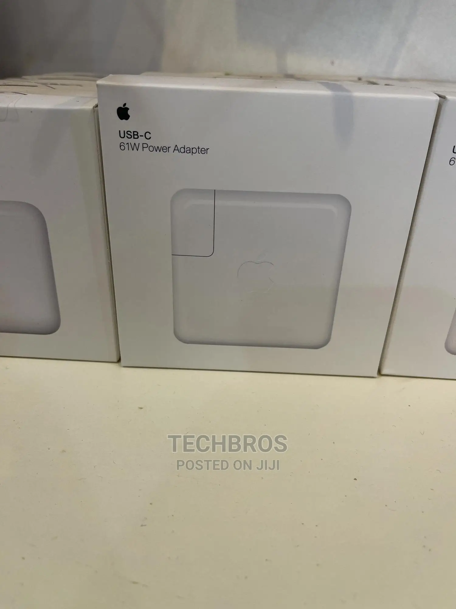 Original Macbook Pro Charging Adapter